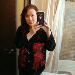 Meet your Posher, Cynthia